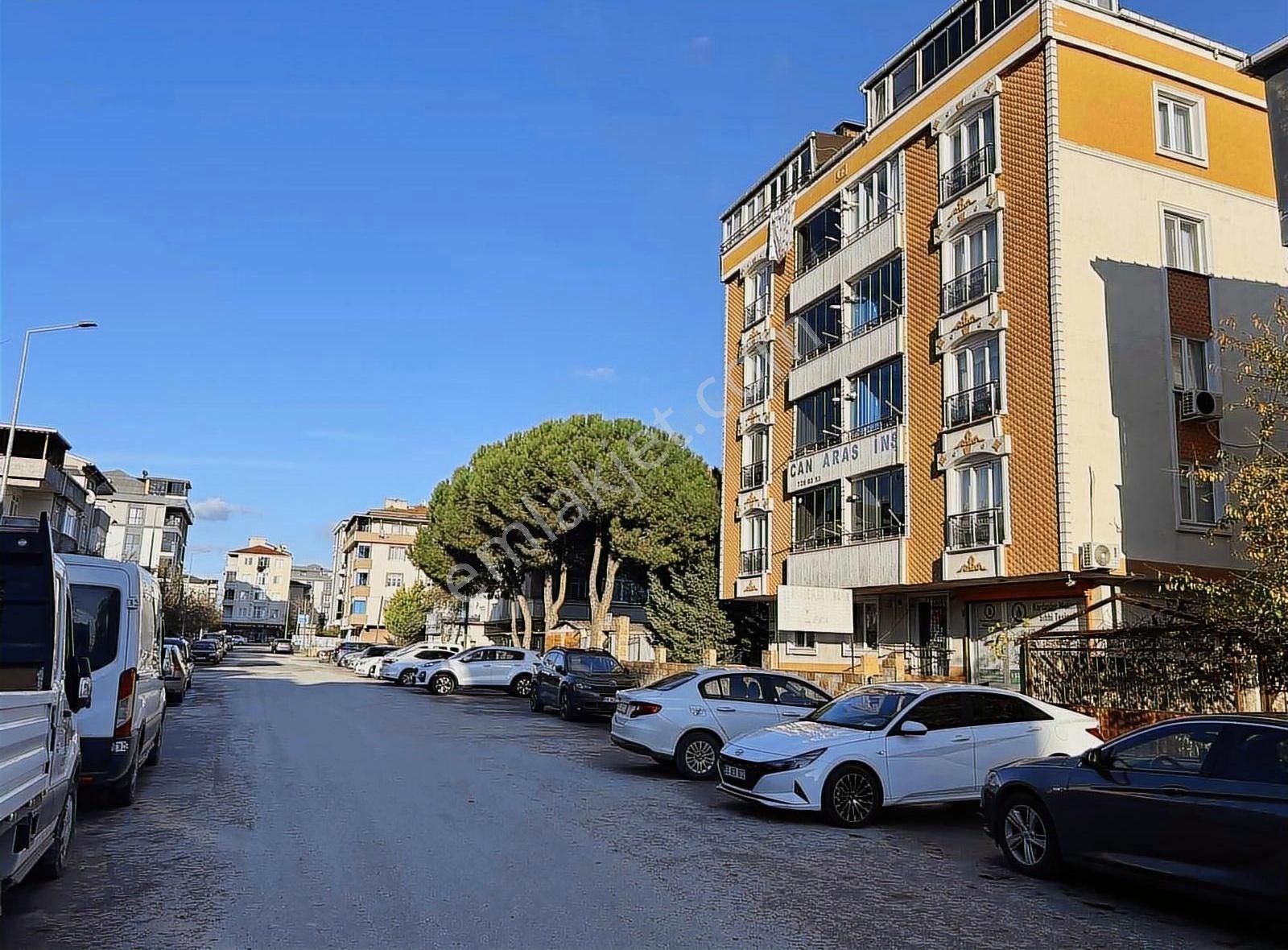 Çerkezköy Merkezde Satılık 2+1 Yüksek Giriş Kat Daire - Görsel 9