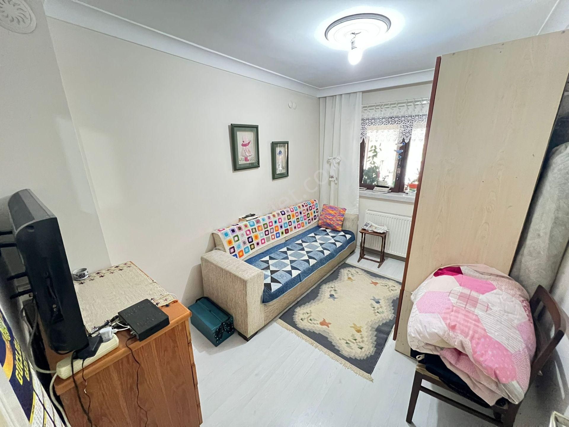 İncirli Lisesi Yanında 6+1 Lüks Dubleks! Asansörlü, Merkezi Konum - Görsel 10