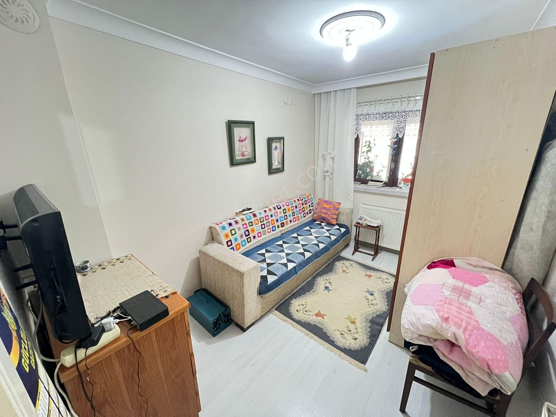 İncirli Lisesi Yanında 6+1 Lüks Dubleks! Asansörlü, Merkezi Konum - Görsel 8