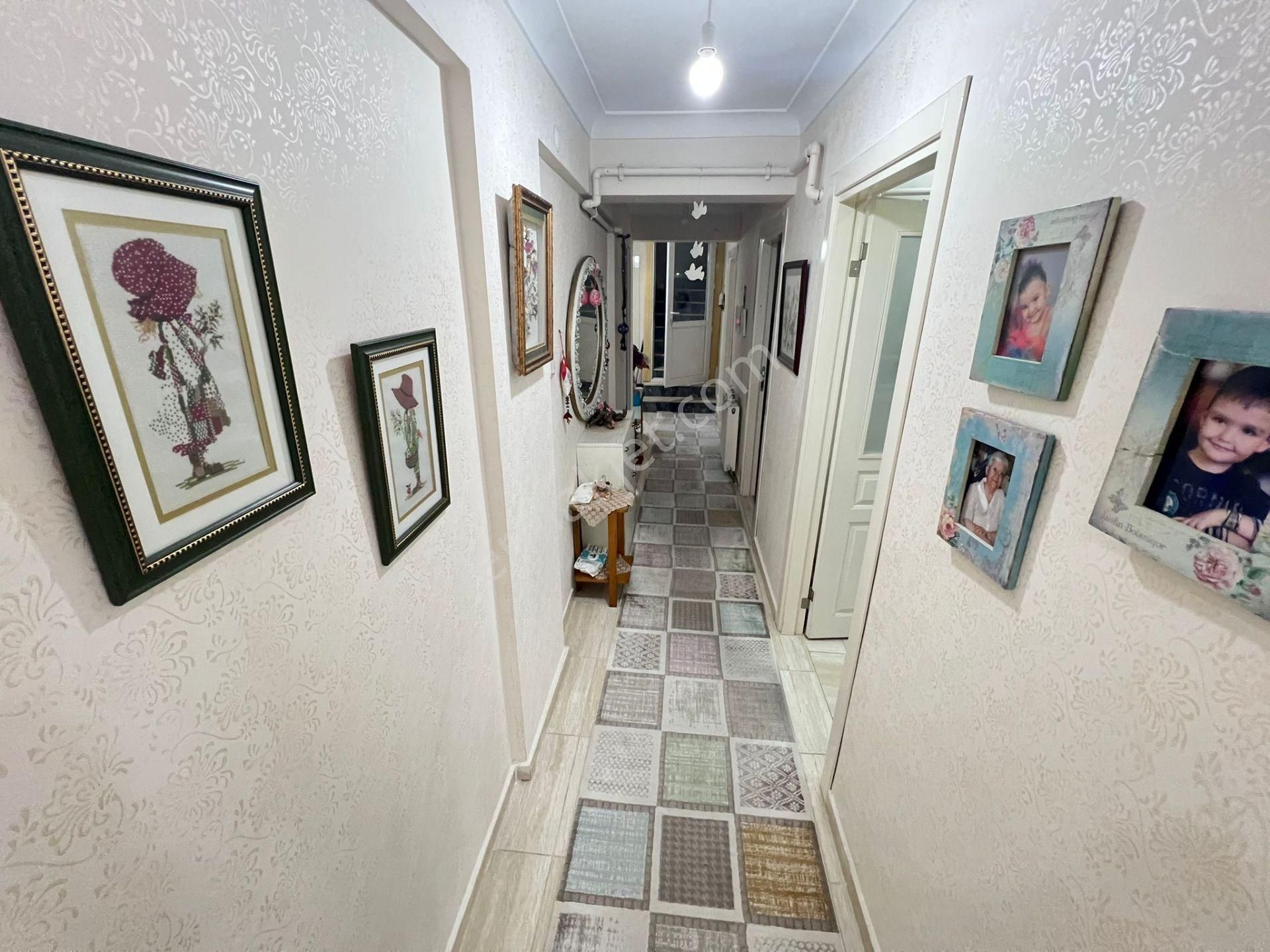 İncirli Lisesi Yanında 6+1 Lüks Dubleks! Asansörlü, Merkezi Konum - Görsel 9