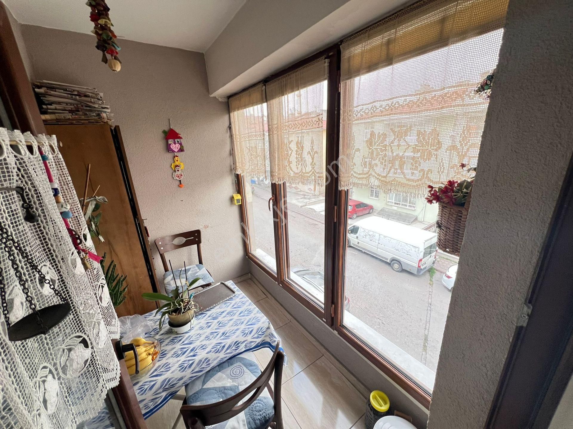 İncirli Lisesi Yanında 6+1 Lüks Dubleks! Asansörlü, Merkezi Konum - Görsel 5