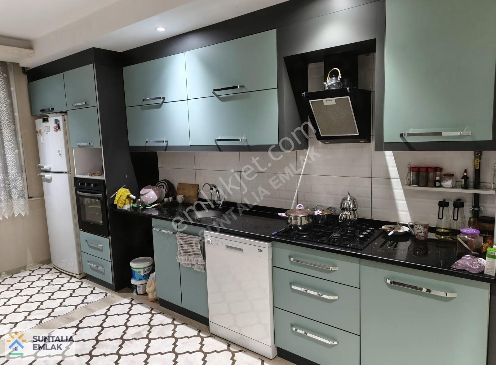 Şehrin Merkezinde,her Yere Yakın, Site İçi 3+1 Fırsat Daire - Görsel 18