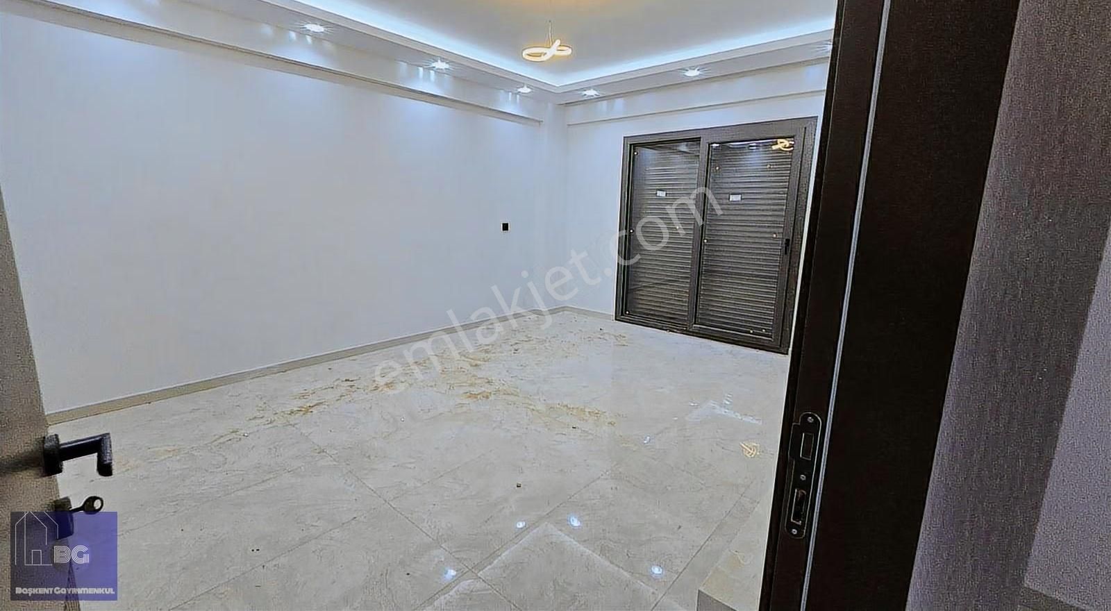 Başkentten Naz Bayrak Karşısı 3+1 140 M2. Kredi Oranı 1.87 - Görsel 31