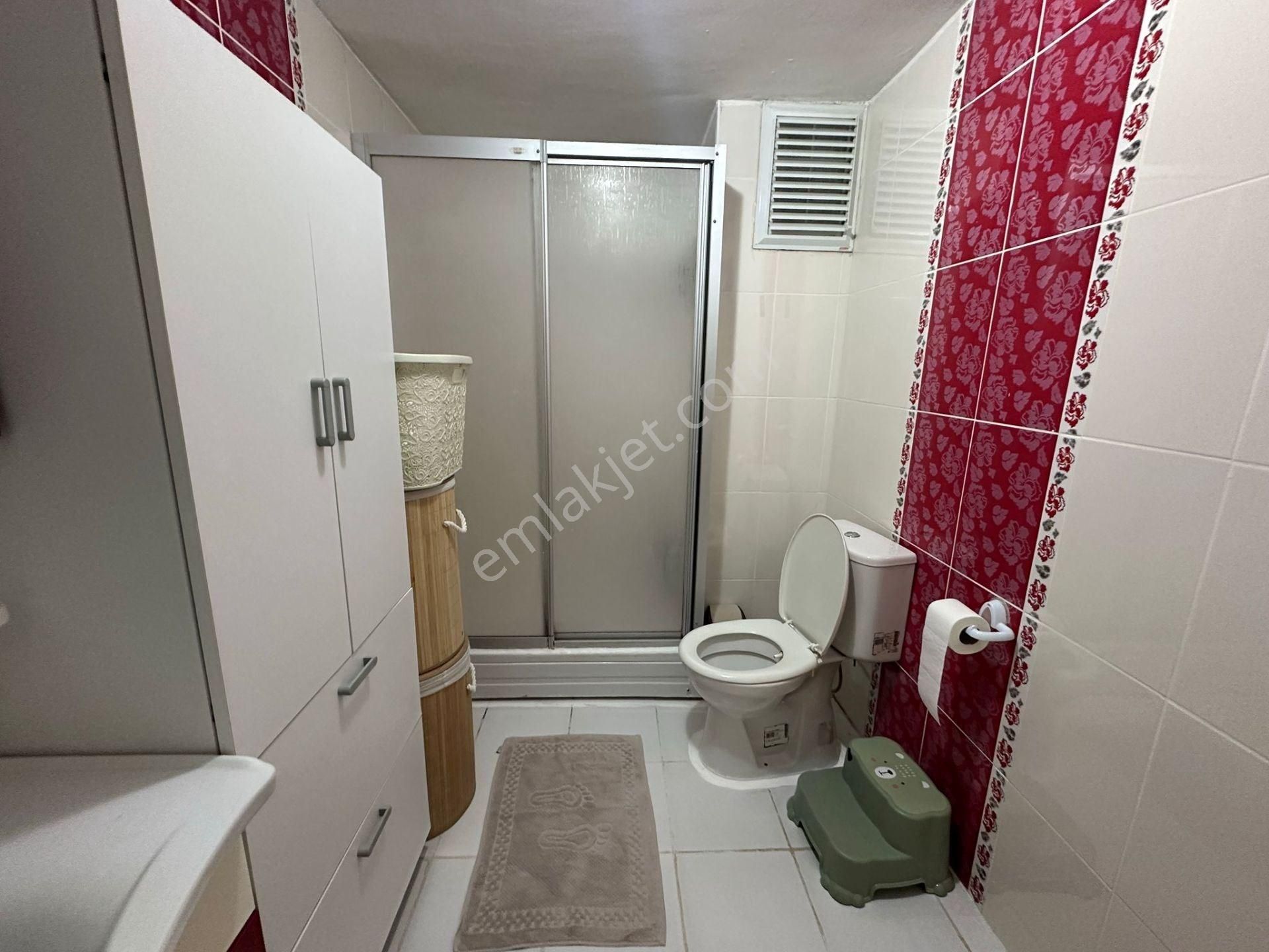 Bağcılar Güneşli Mahallesi Satılık 3+1 Daire Krediye Uygun - Görsel 13