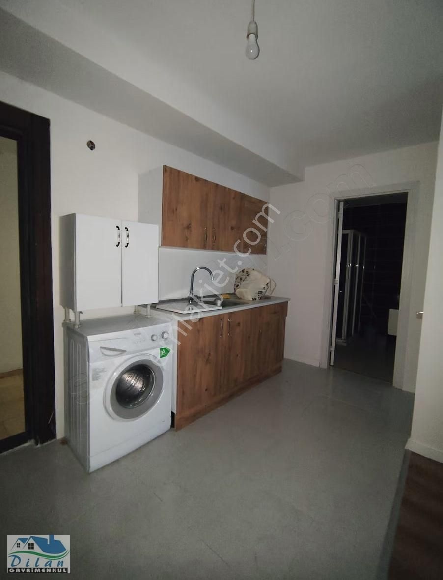 Dilan Gyo'dan Metrobüse 10dk Mesafede Site İçerisinde Eşyalı - Görsel 9