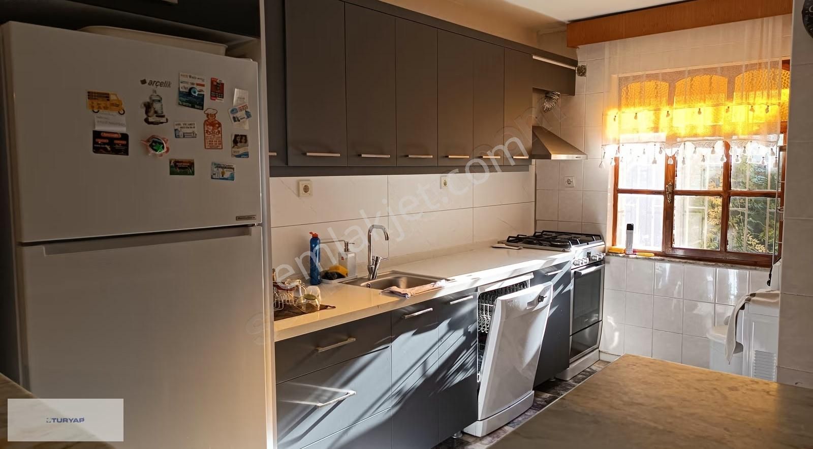 Icmelerde Denıze Yakın Satılık Bahcelı Ev - Görsel 24