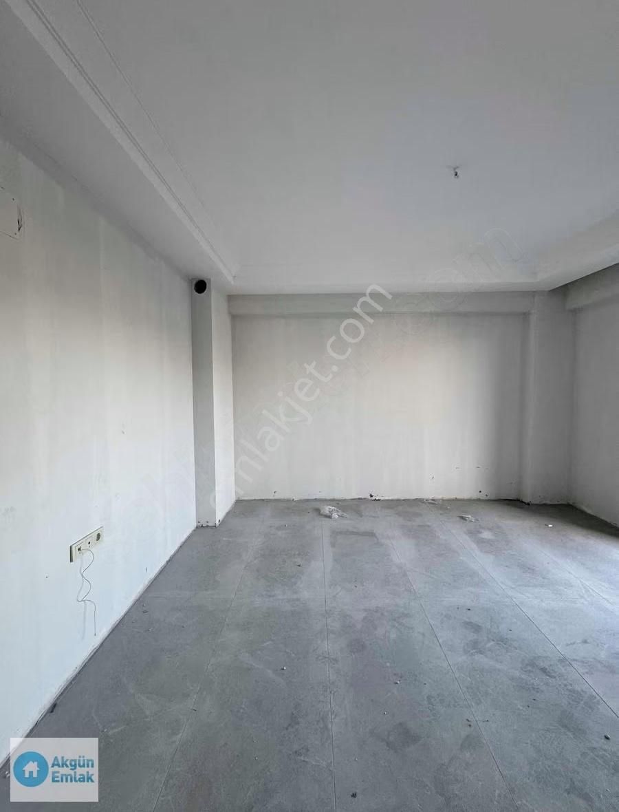 Akgün Emlaktan Hürriyet Mah. Özel Otoparklı 95 M2 2+1 Arakat - Görsel 16