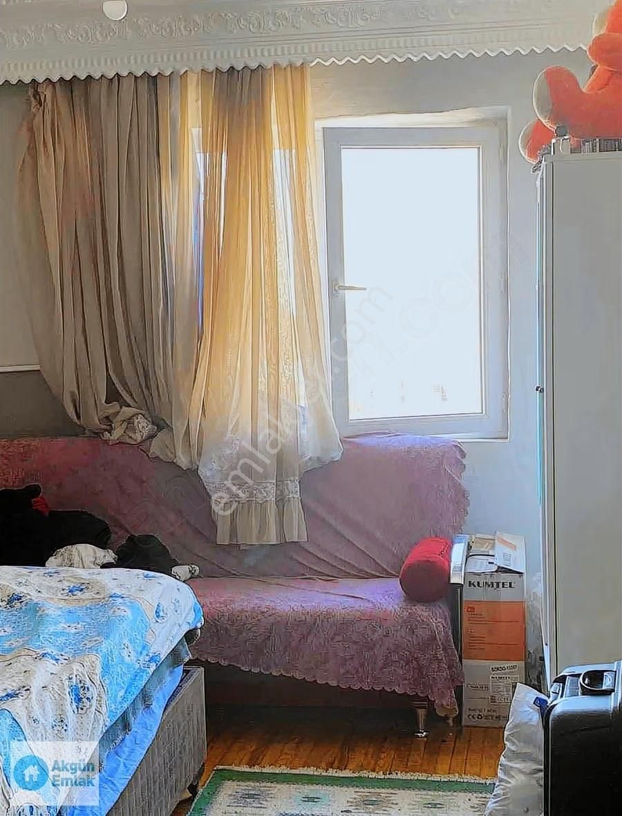 Kethüda Mahallesinde 90 M2 2+1 Arakat Daire - Görsel 13