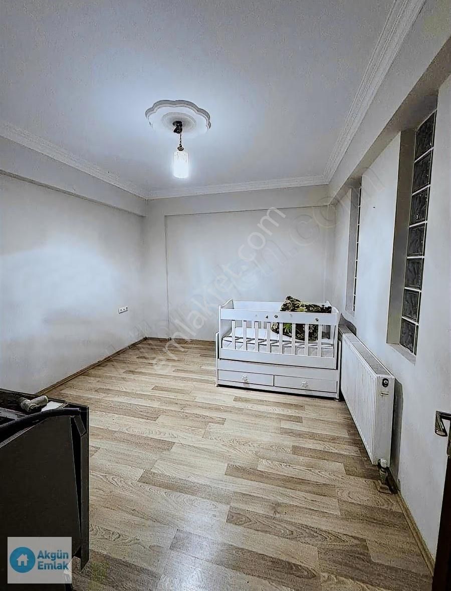 Hürriyet Mah. Hilaliye Caddesi Yakını 3+1 160 M2 Zemin Kat - Görsel 10