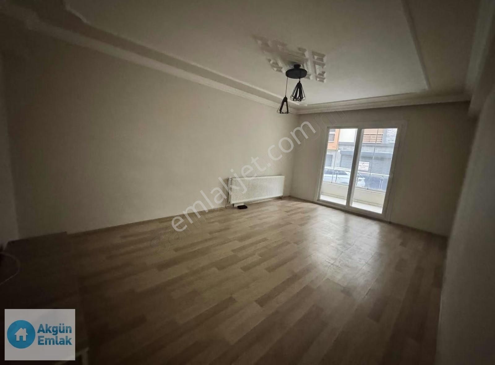 Hürriyet Mah. Hilaliye Caddesi Yakını 3+1 160 M2 Zemin Kat - Görsel 4