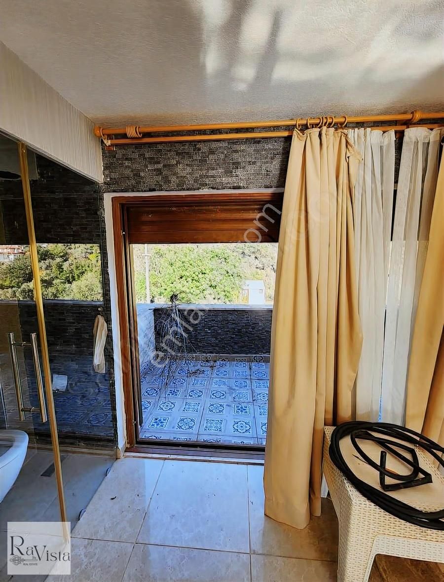 Shimal Sitesinde Deniz Manzaralı Havuzlu Lüks 2+1 Rezidans - Görsel 12