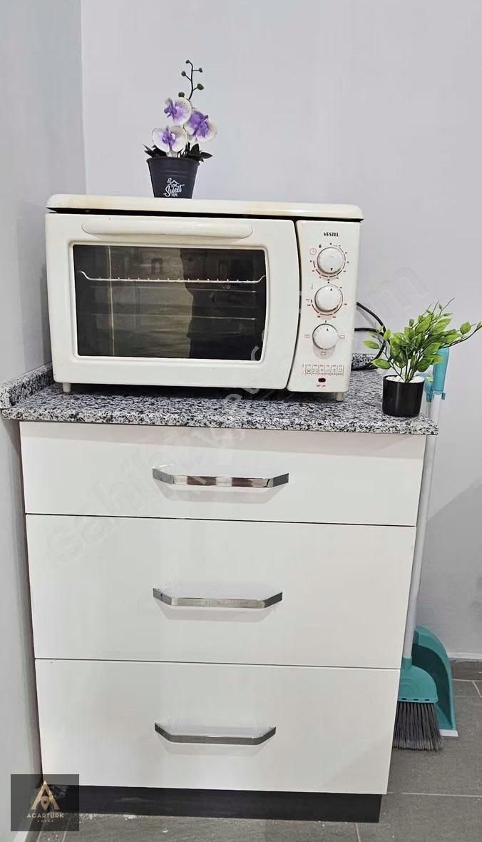 İsabeylide Üni Kampüs Mevkii Eşyalı 2+0 Geniş Daire ! - Görsel 2