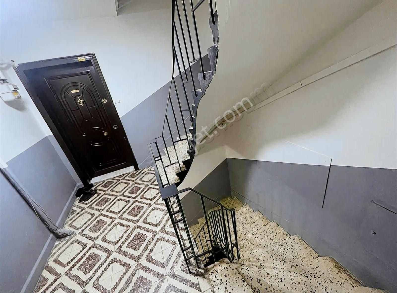 Bayrampaşa Terazidere'de 105 M2 Krediye Uygun Satılık 2+1 Daire! - Görsel 12