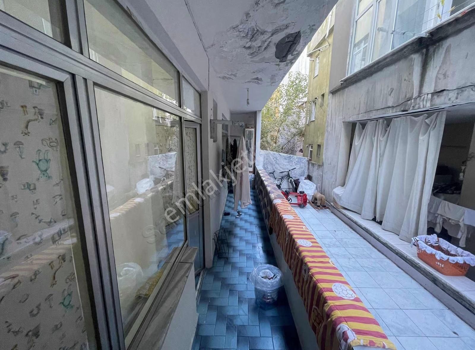 Bayrampaşa Terazidere'de 105 M2 Krediye Uygun Satılık 2+1 Daire! - Görsel 18