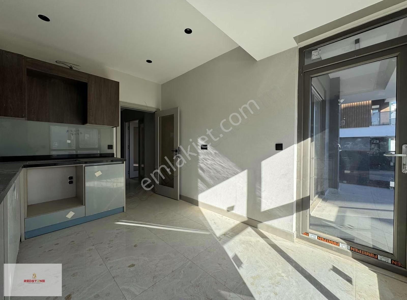 Aydoğmuşta Cadde Üzeri Havuzlu Sitede Sıfır Kiralık 3+1 Daire!!! - Görsel 8