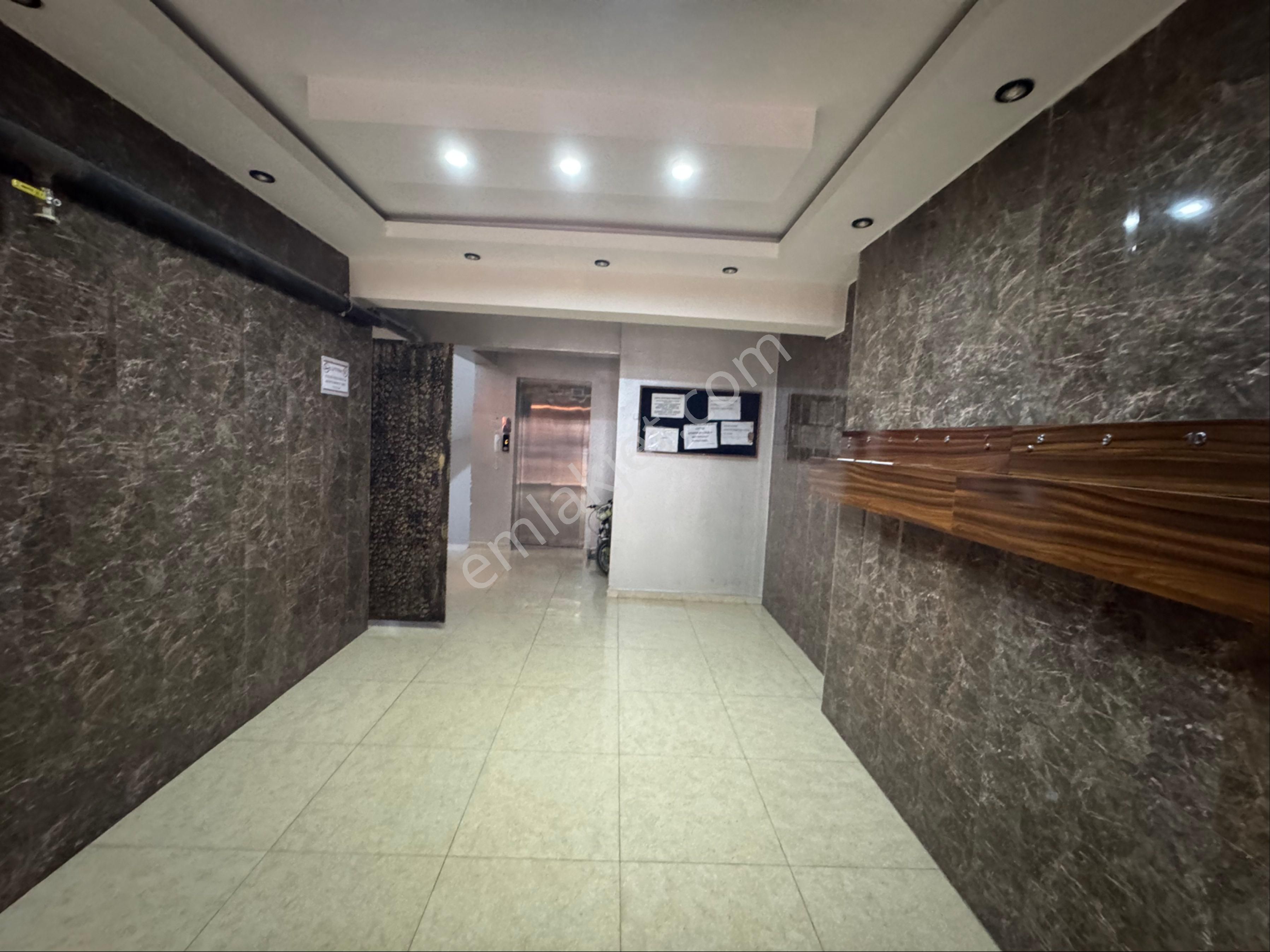 Satılık 3+1 Kapalı Mutfak Ayrıca 70 M2 Teraslı Dairemiz - Görsel 27