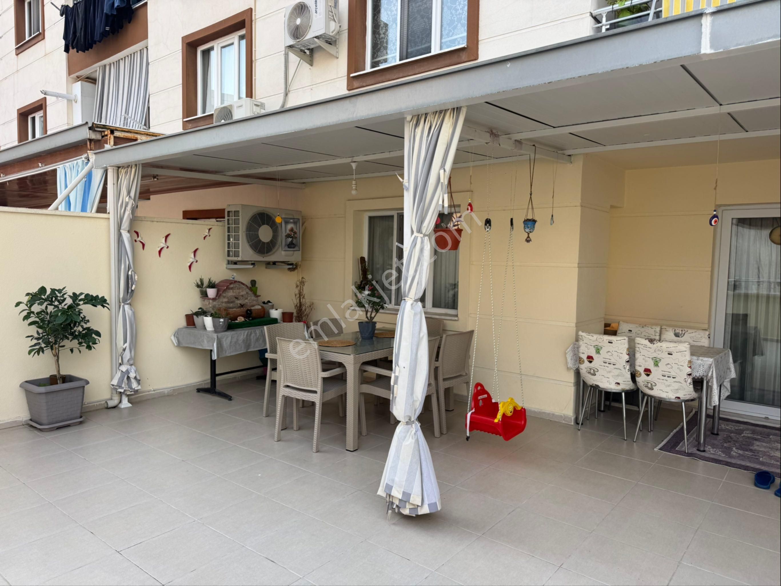 Satılık 3+1 Kapalı Mutfak Ayrıca 70 M2 Teraslı Dairemiz - Görsel 3