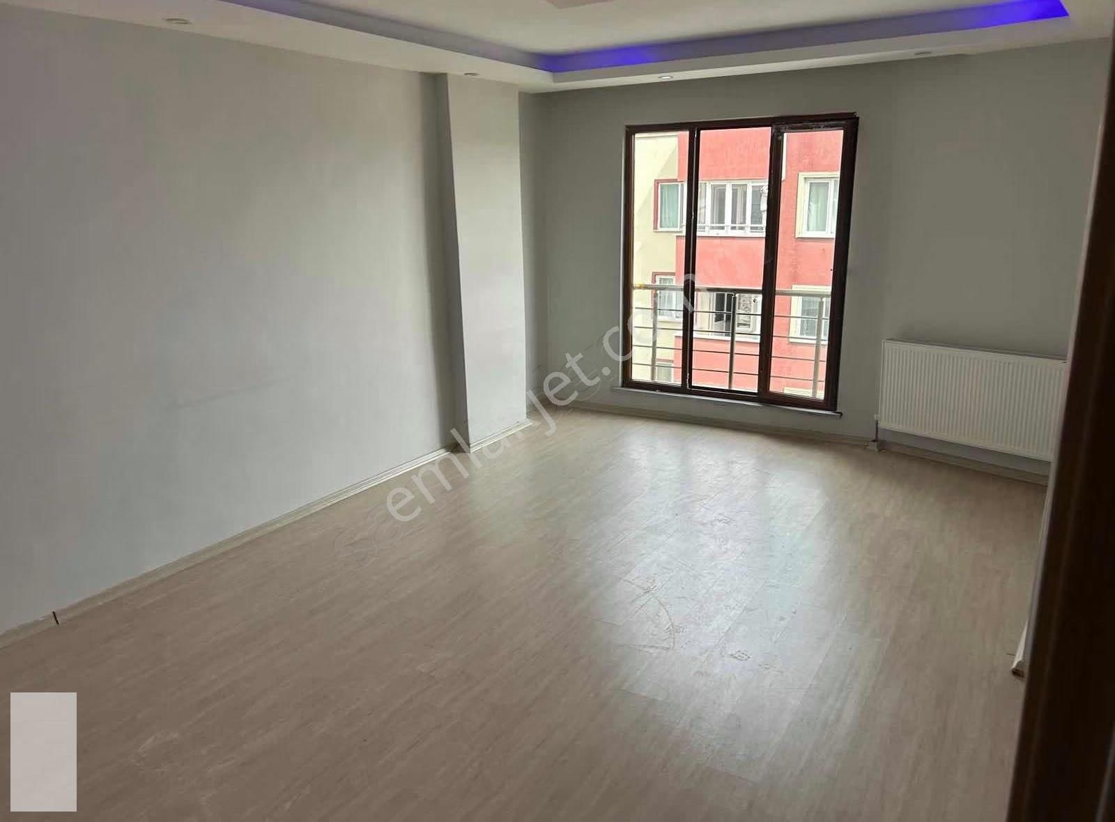 Çerkezköy Veliköyde Cadde Üzerinde 2+1 Satılık Daire - Görsel 2