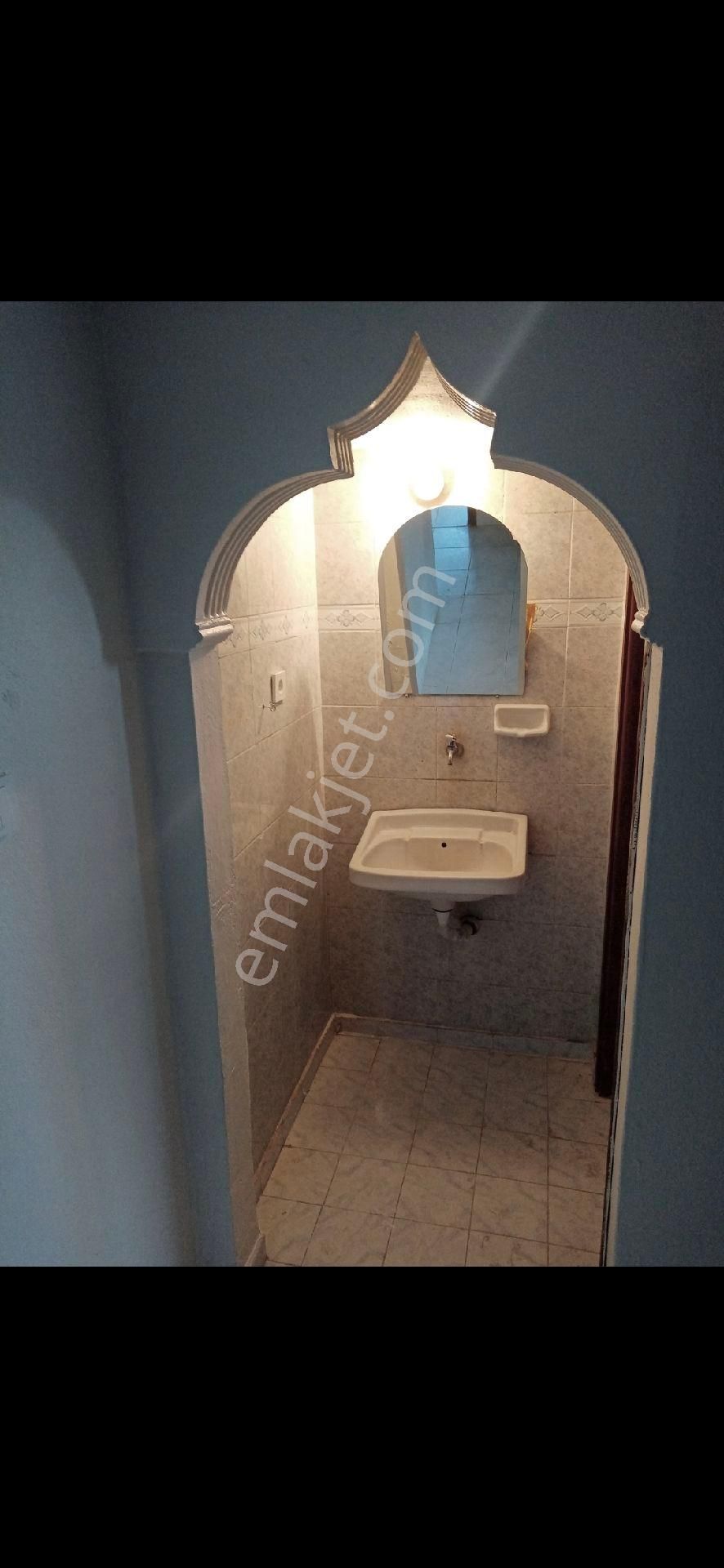 Kışla Mahallesinde Müstakil Yapılı 2+1 Kiralık Daire - Görsel 24