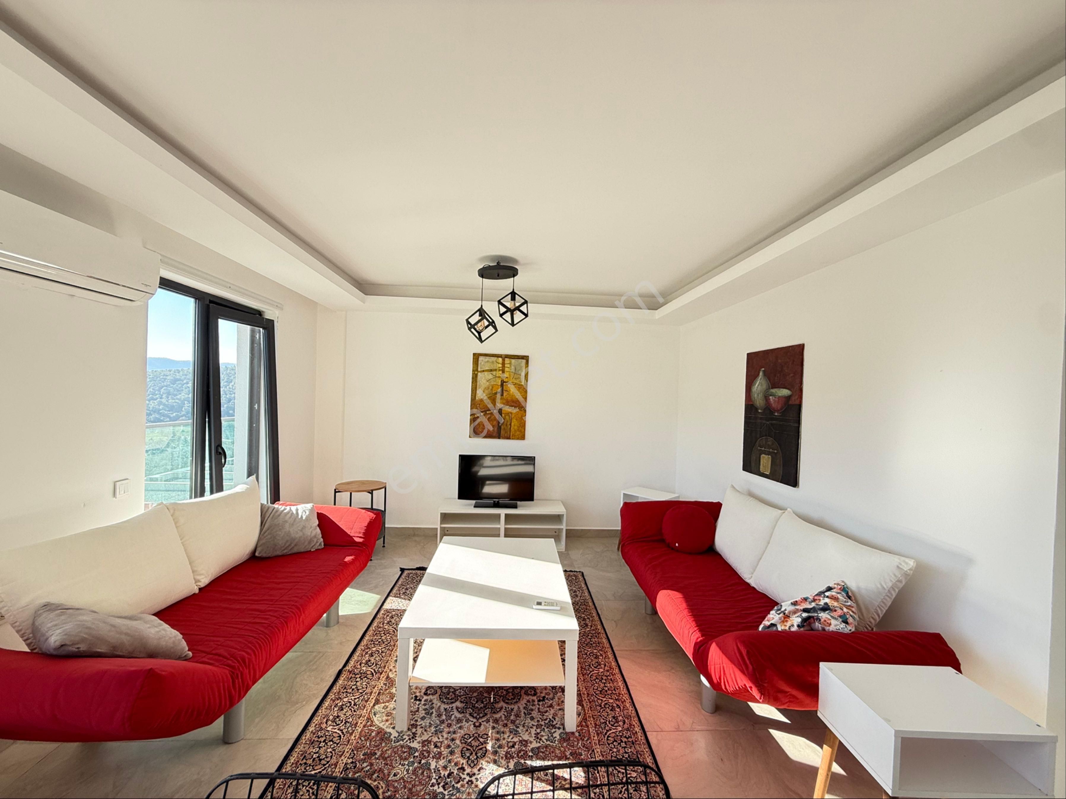 İris Adabükü Sitesi’nde Deniz Ve Orman Manzarali 2+1 Üst Kat Daire - Görsel 2