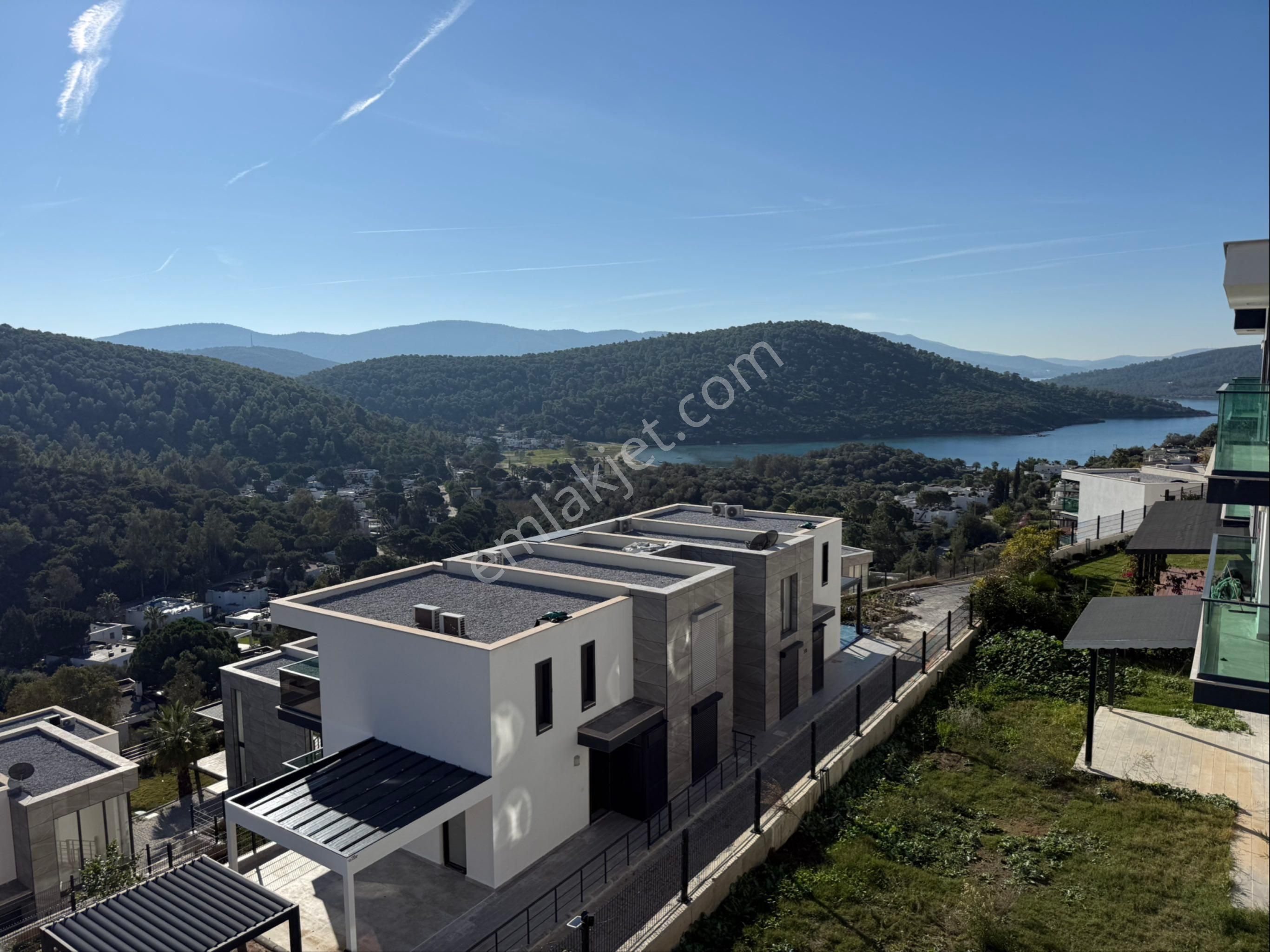 İris Adabükü Sitesi’nde Deniz Ve Orman Manzarali 2+1 Üst Kat Daire - Görsel 22