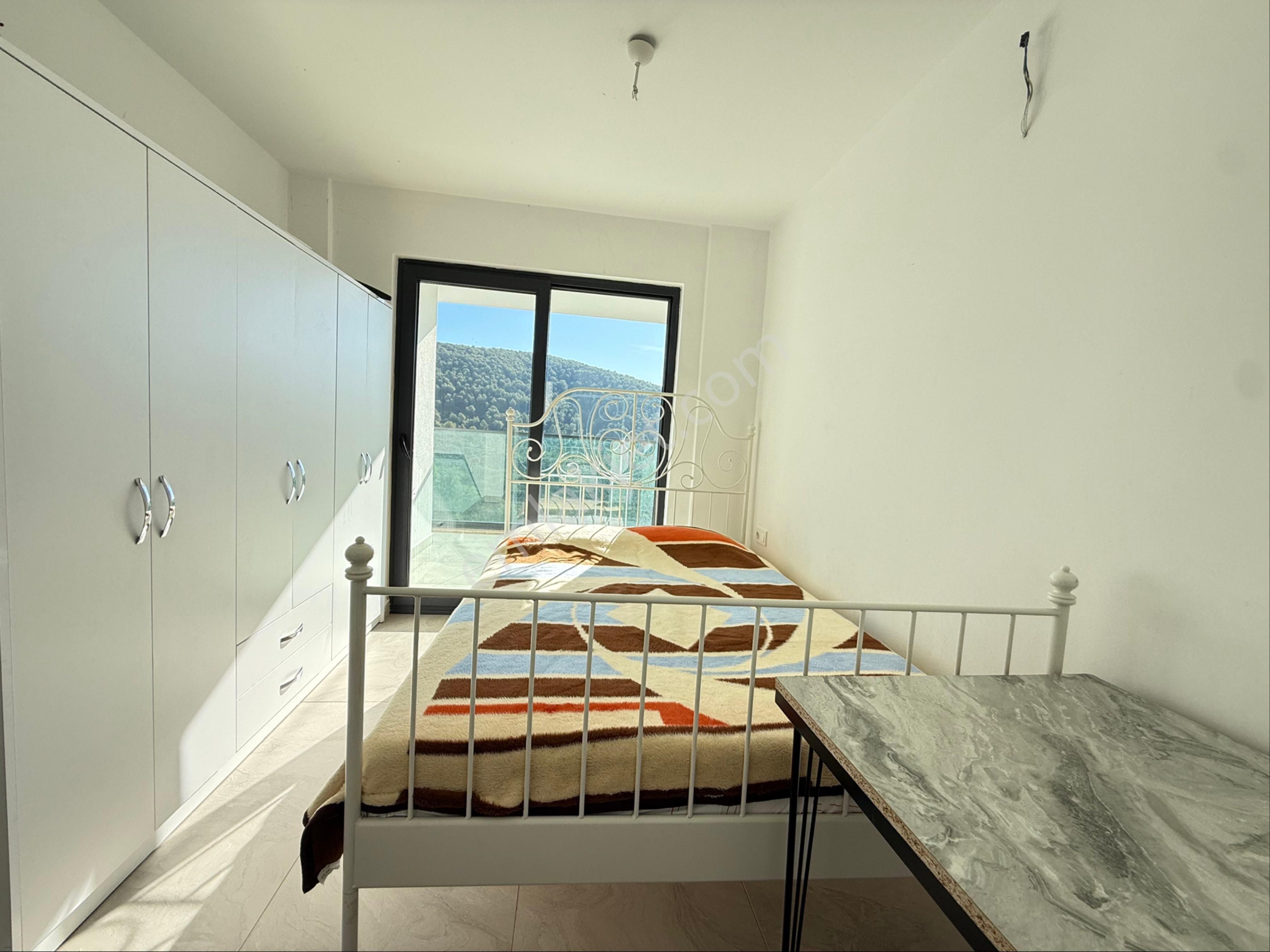 İris Adabükü Sitesi’nde Deniz Ve Orman Manzarali 2+1 Üst Kat Daire - Görsel 7