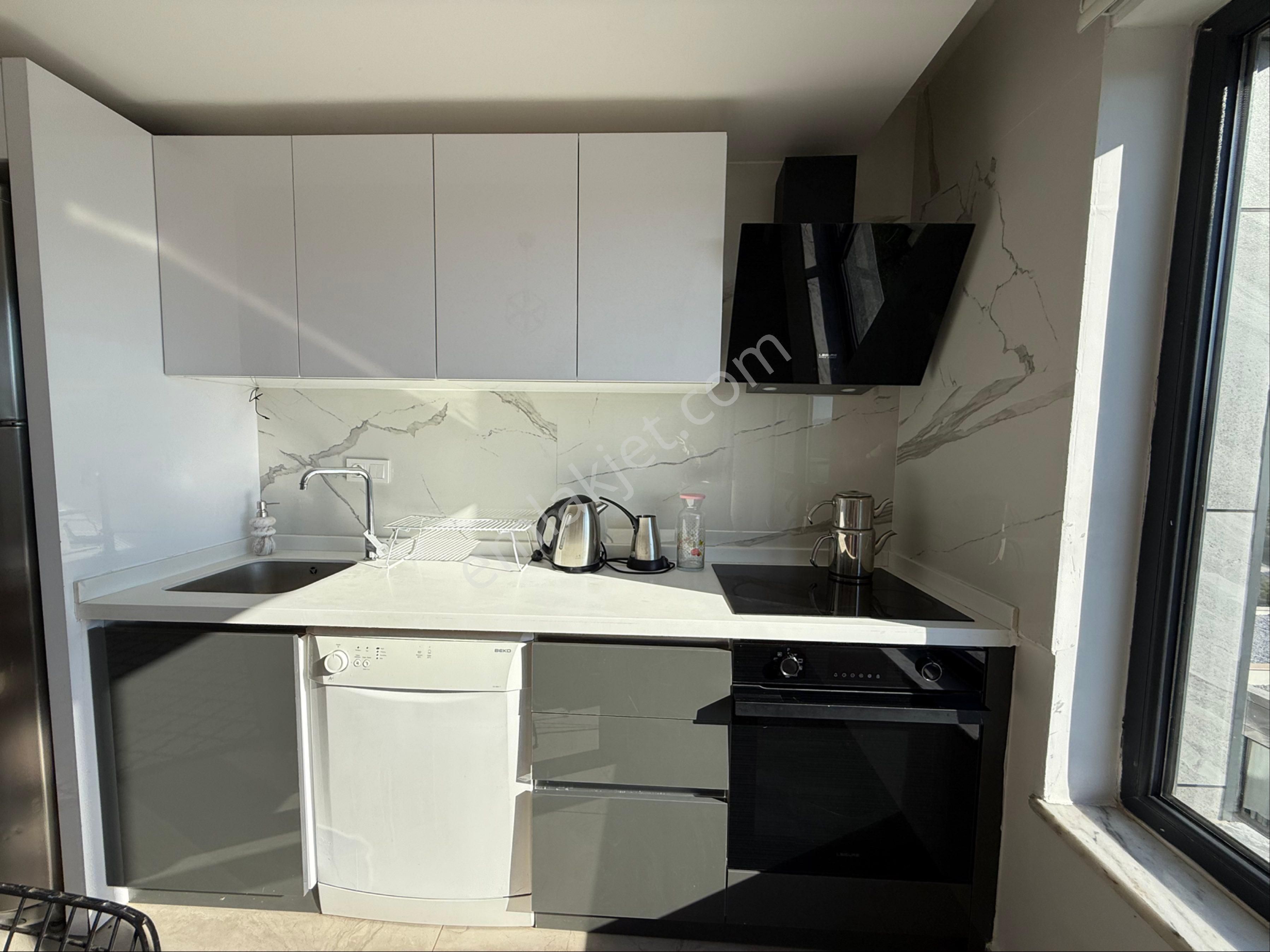 İris Adabükü Sitesi’nde Deniz Ve Orman Manzarali 2+1 Üst Kat Daire - Görsel 28