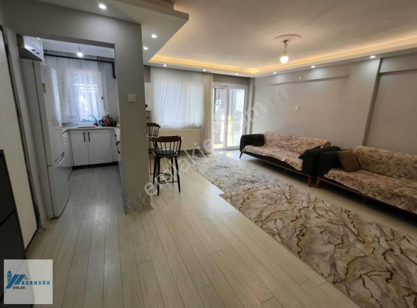 Tarihi Asansör De Satılık 2+1 Bahçeli Full Yapılı Kupon Daire - Görsel 10