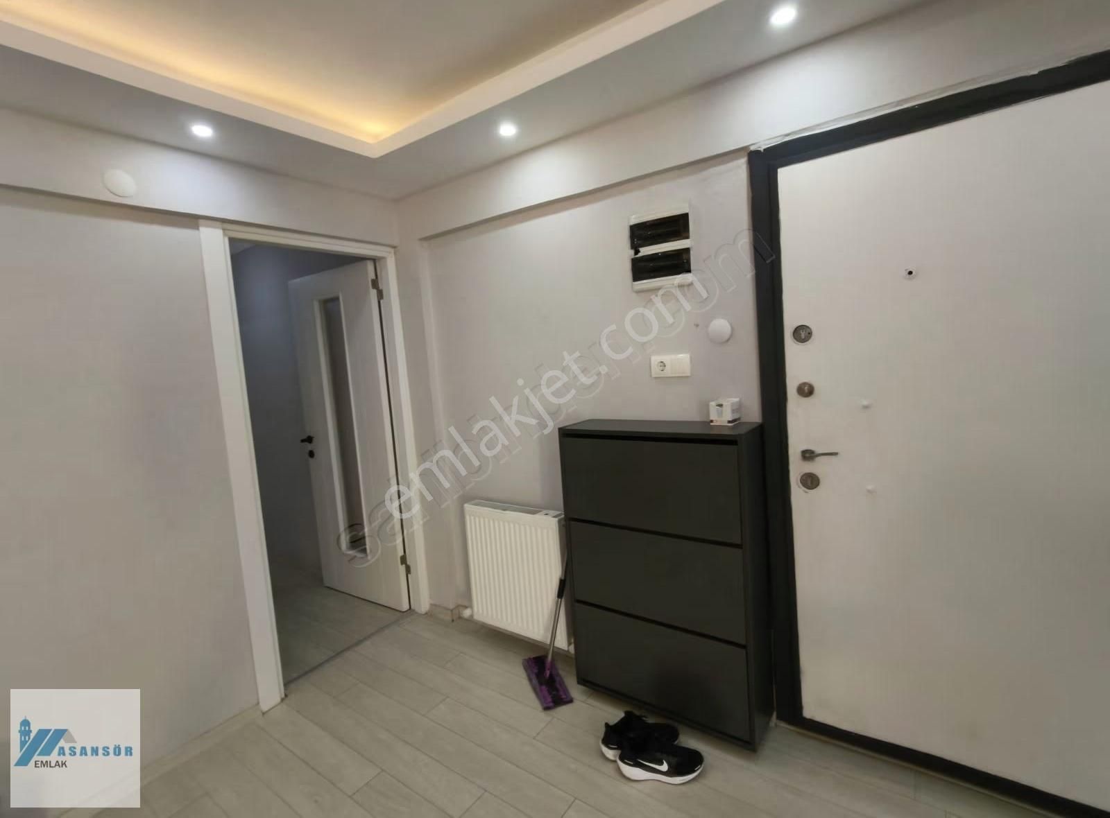 Tarihi Asansör De Satılık 2+1 Bahçeli Full Yapılı Kupon Daire - Görsel 23