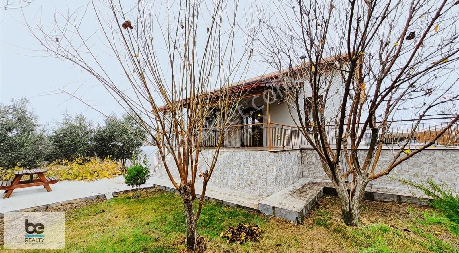 Korkuteli Bozovada Satılık Büyük Bahçeli Villa - Görsel 6