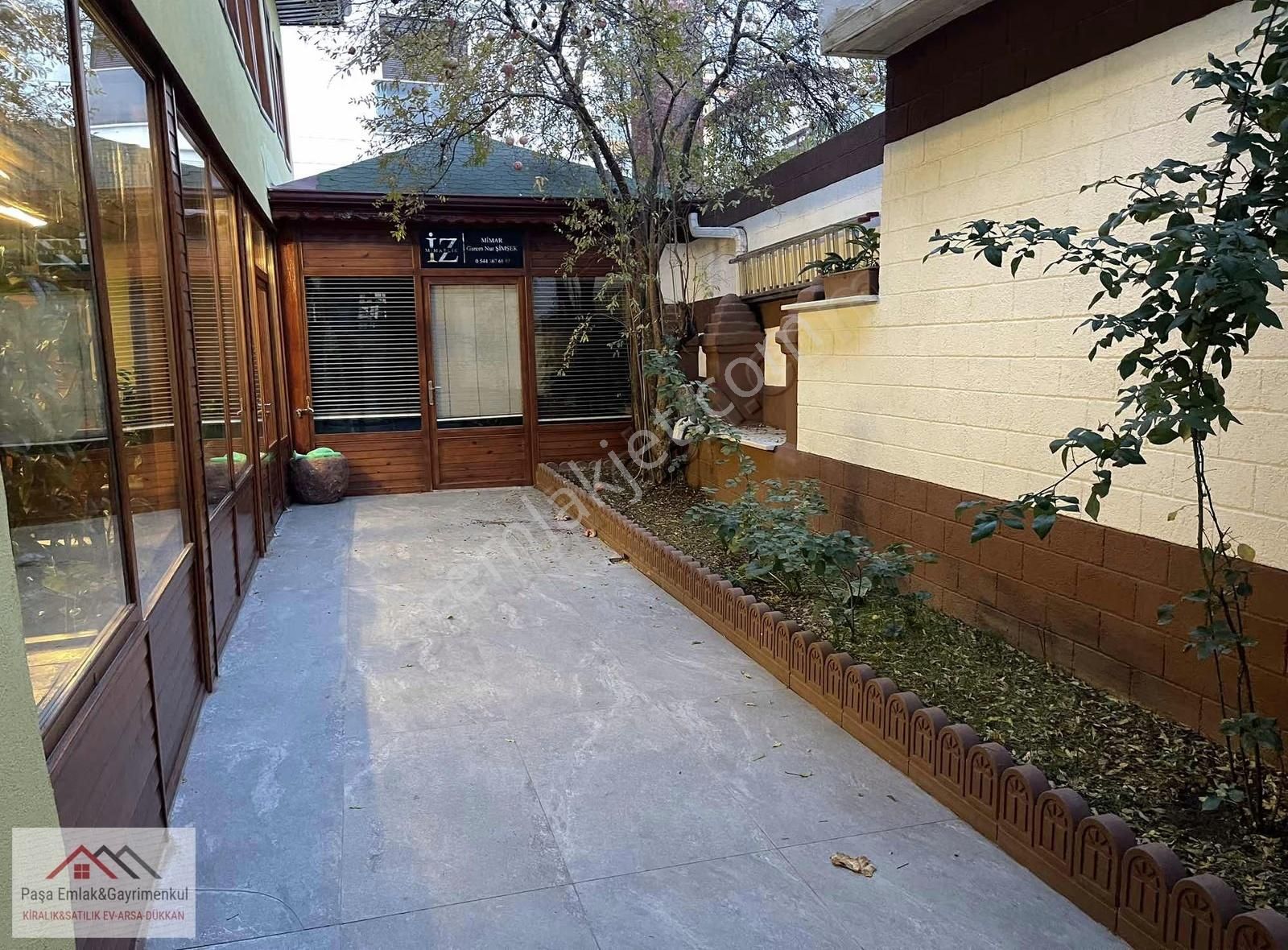 Tarihi Konak İçerisinde Kiralık Ofisler - Görsel 9