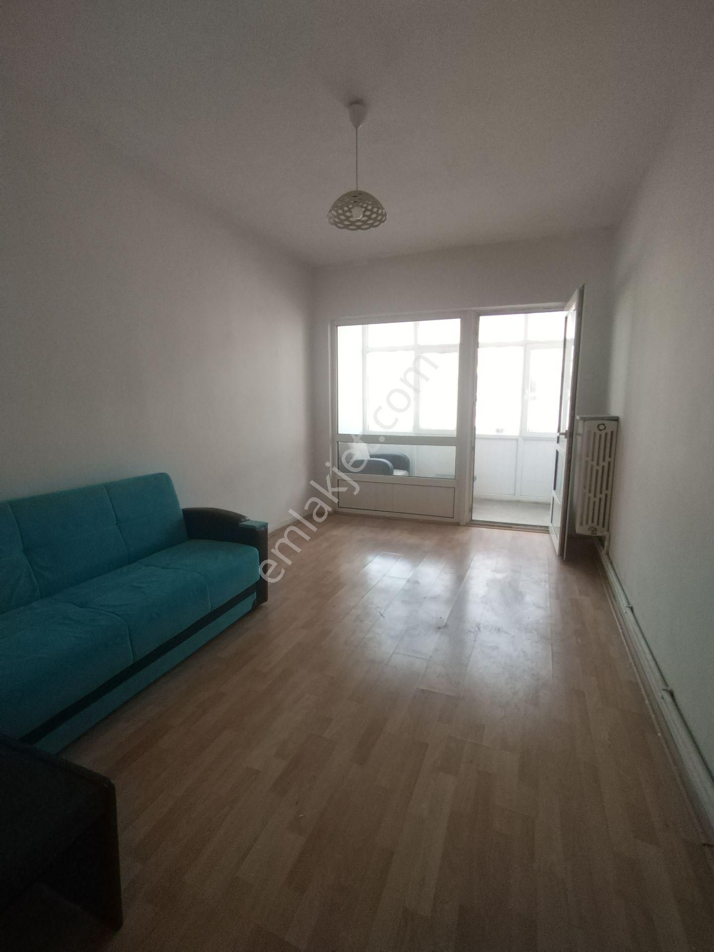 Şehrin Merkezinde Kiralık Daire-ofis - Görsel 5