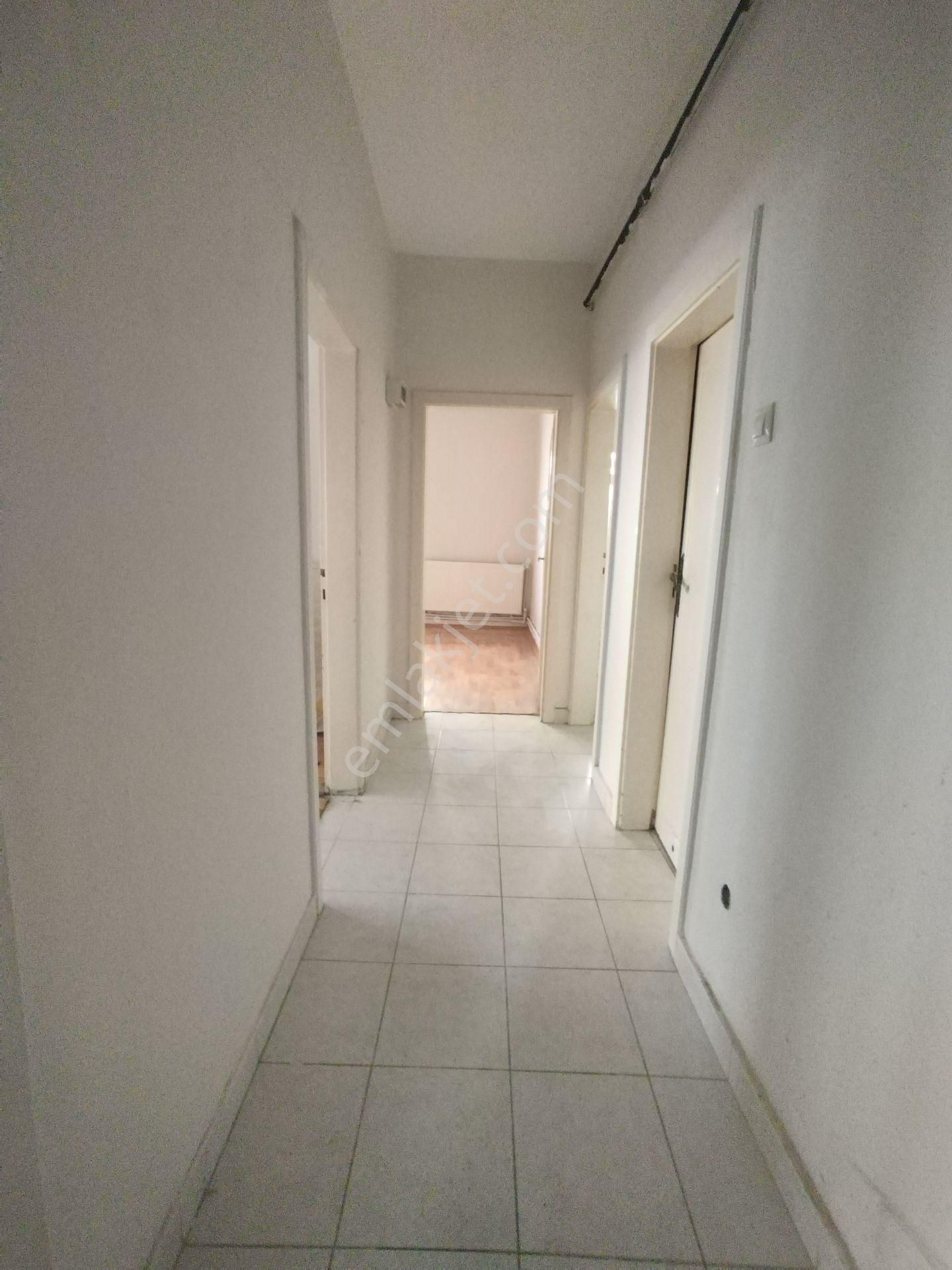 Şehrin Merkezinde Kiralık Daire-ofis - Görsel 7