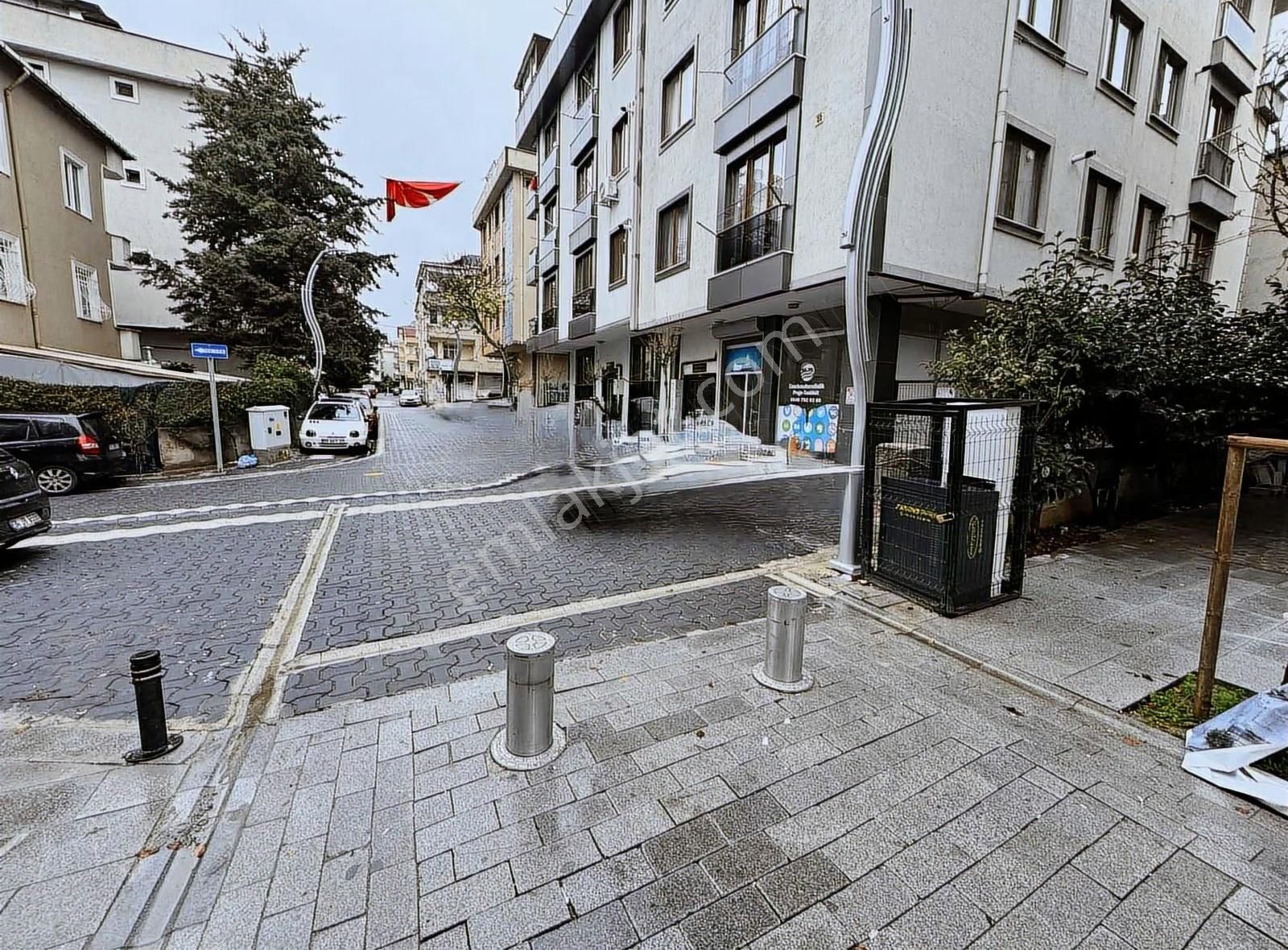 Sarıgazi Metro Yakını 135m² Köşe Dükkan Boş Ve Hemen Teslim - Görsel 35