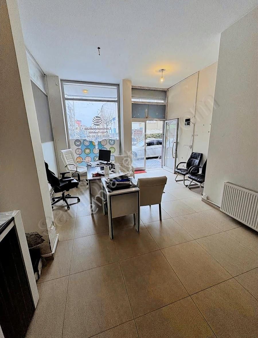 Sarıgazi Metro Yakını 135m² Köşe Dükkan Boş Ve Hemen Teslim - Görsel 15