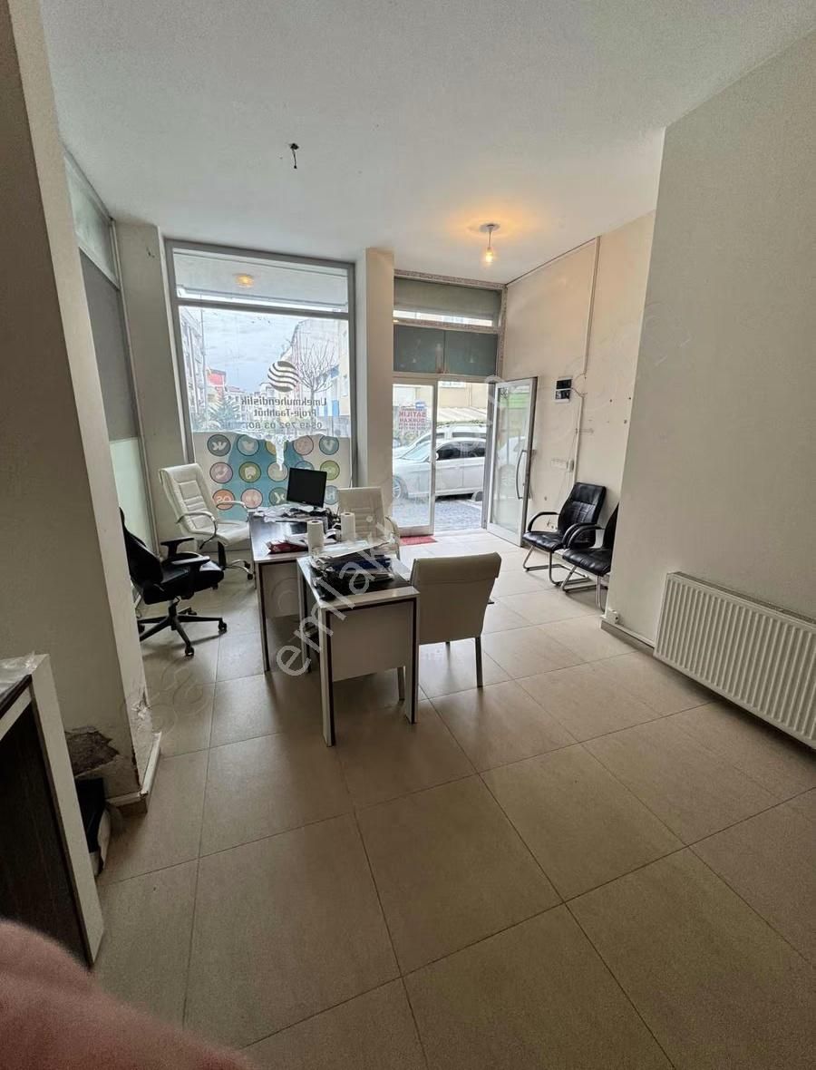 Sarıgazi Metro Yakını 135m² Köşe Dükkan Boş Ve Hemen Teslim - Görsel 14