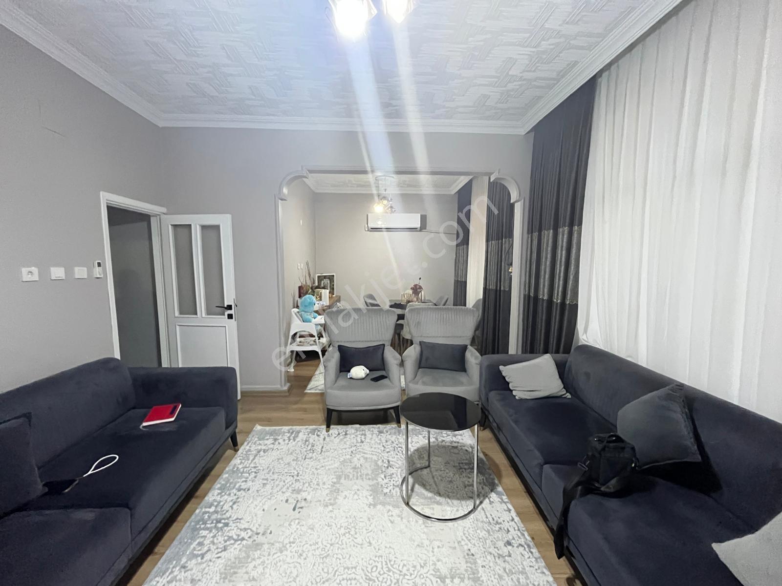Ergünden Turgutreiste Full Yapılı Özel Tasarım Satılık 2+1 Daire