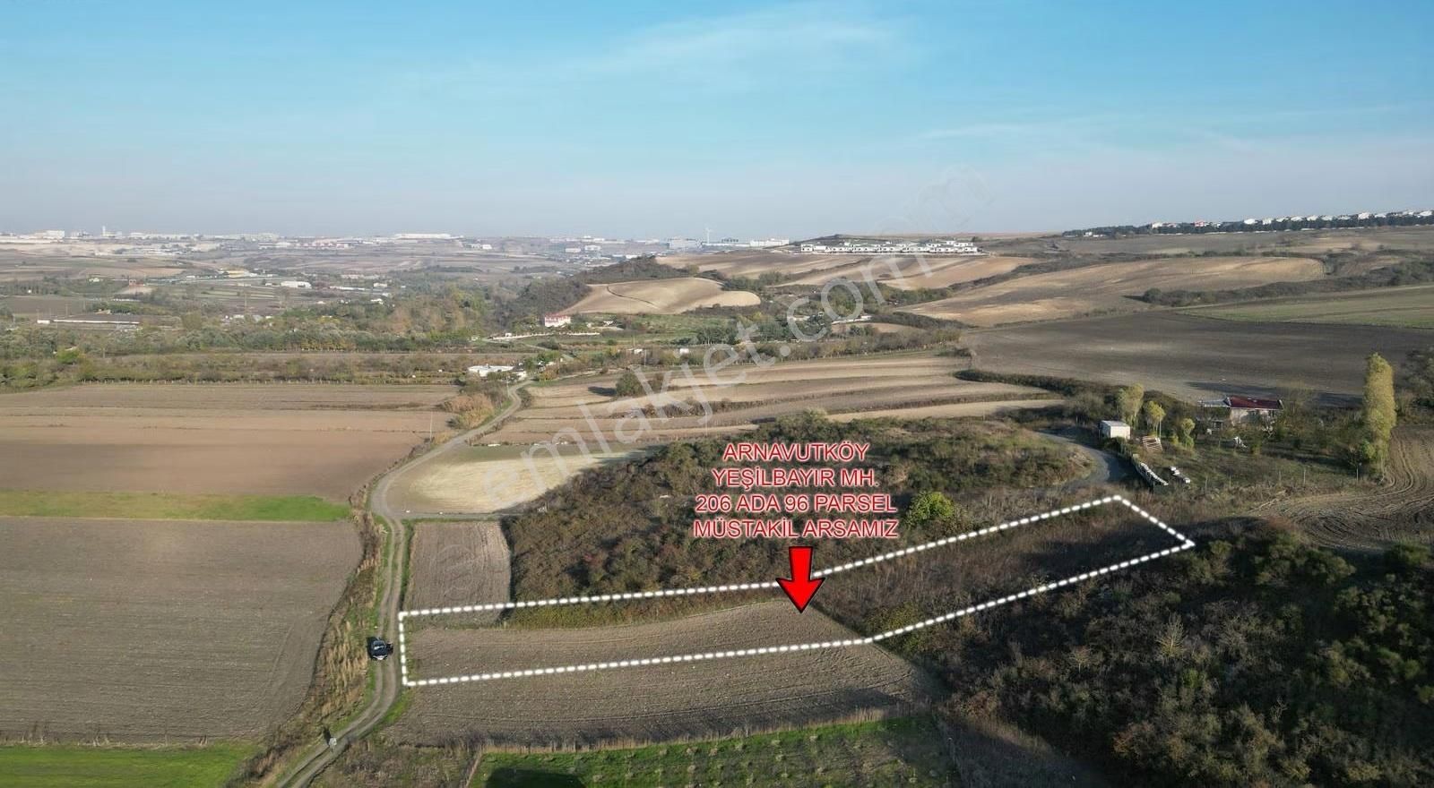 Arnavutköy Yeşilbayır Mahallesinde Tek Tapu Tarla - Görsel 12