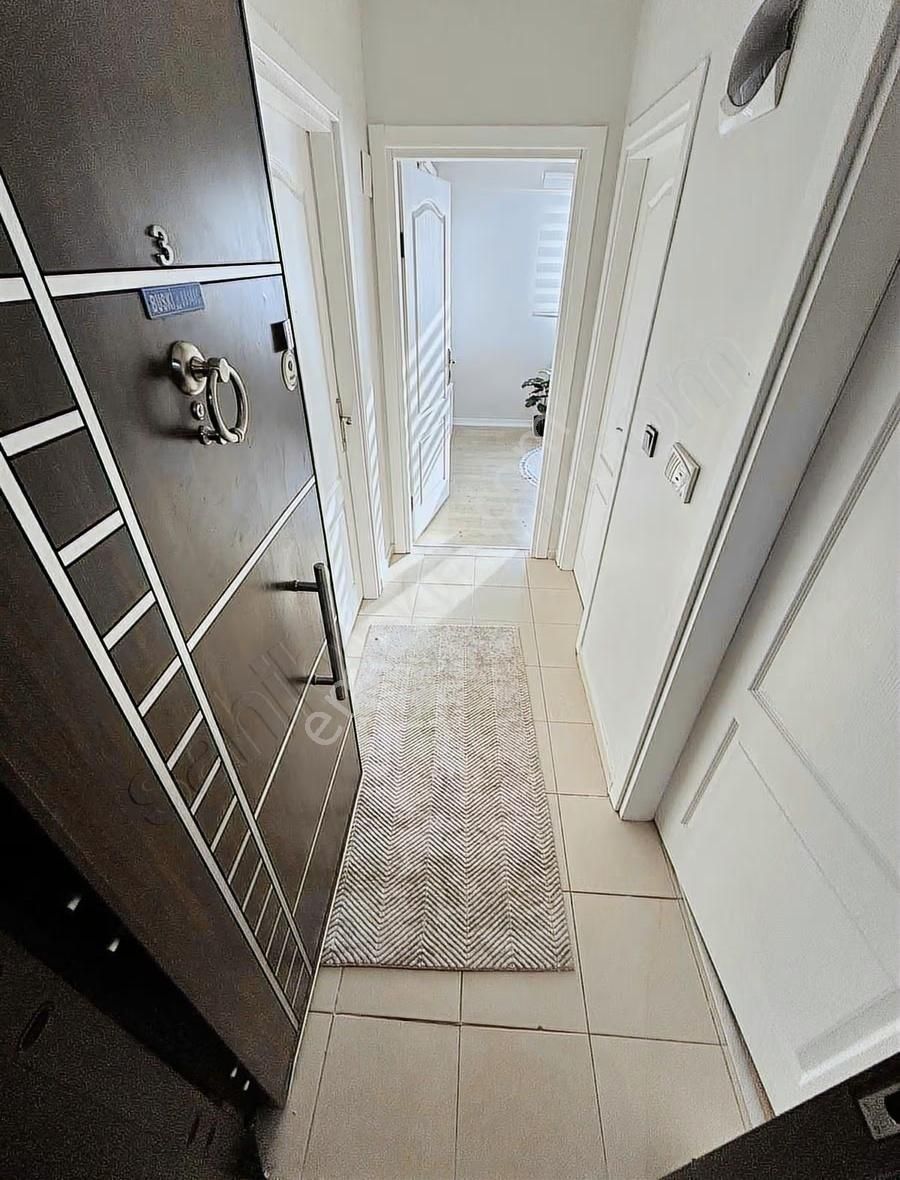 Merkezi Konumda 2+1 Ayrı Mutfaklı Sıfır Eşyalı Daire - Görsel 5