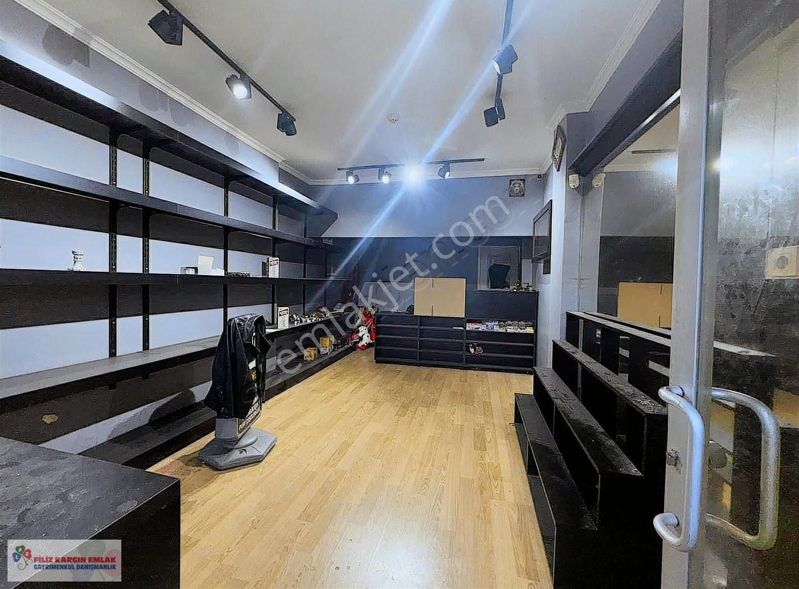 Bağcılar Çınar Mah.60m2 Düz Giriş Kiralık Dükkan - Görsel 22