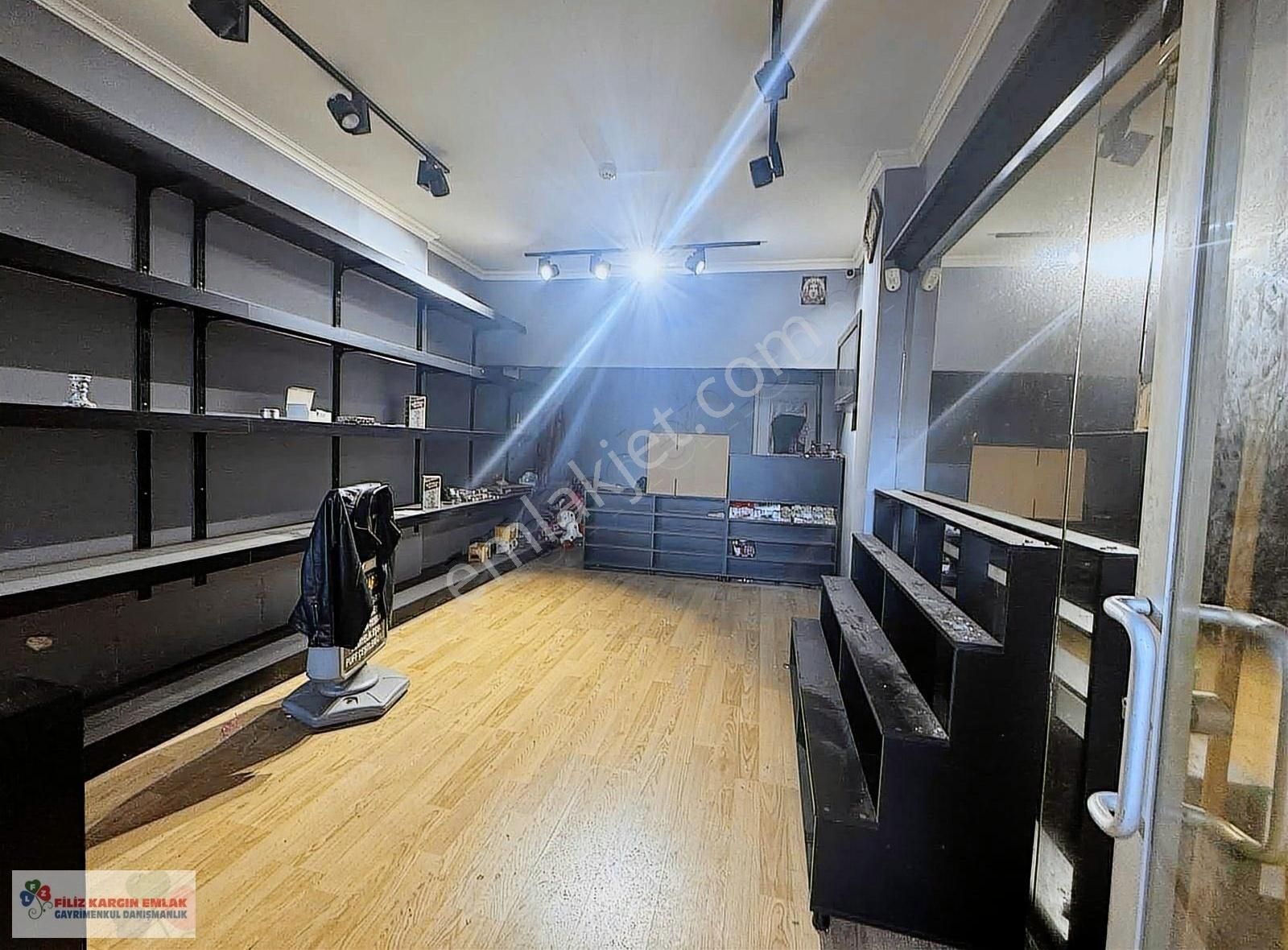 Bağcılar Çınar Mah.60m2 Düz Giriş Kiralık Dükkan - Görsel 4