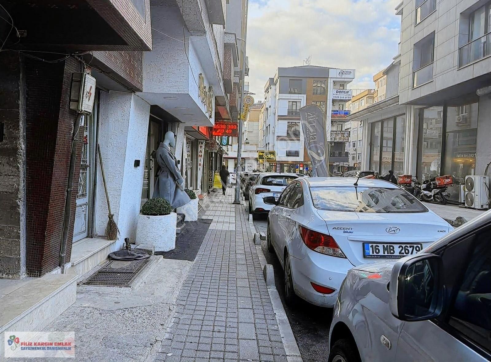 Bağcılar Çınar Mah.60m2 Düz Giriş Kiralık Dükkan - Görsel 9