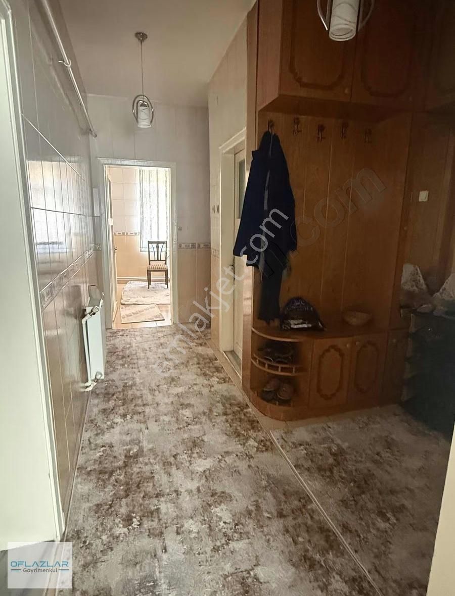 Oflazlar'dan Nakipoğlu Mahallesinde 4+1 Ara Kat Bakımlı Daire - Görsel 19