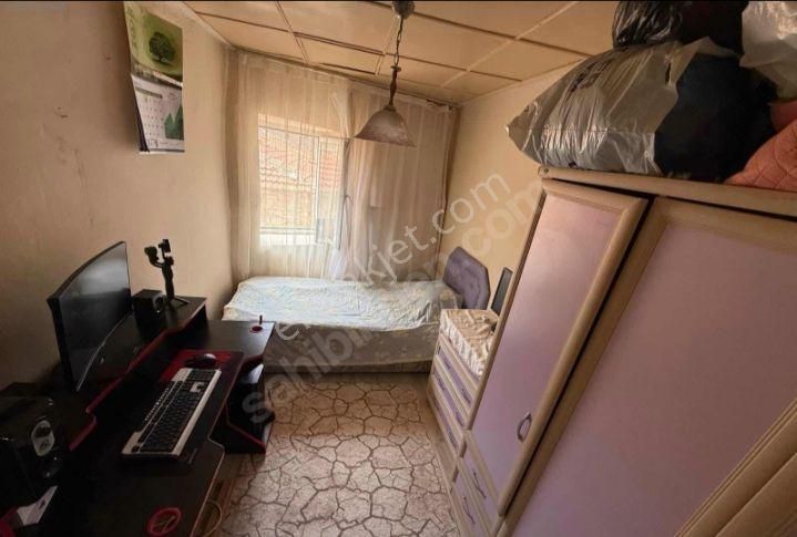 Yeni Foçada Satılık Tarihi Taş Rum Evi Denize Yürüme Mesafesinde - Görsel 6