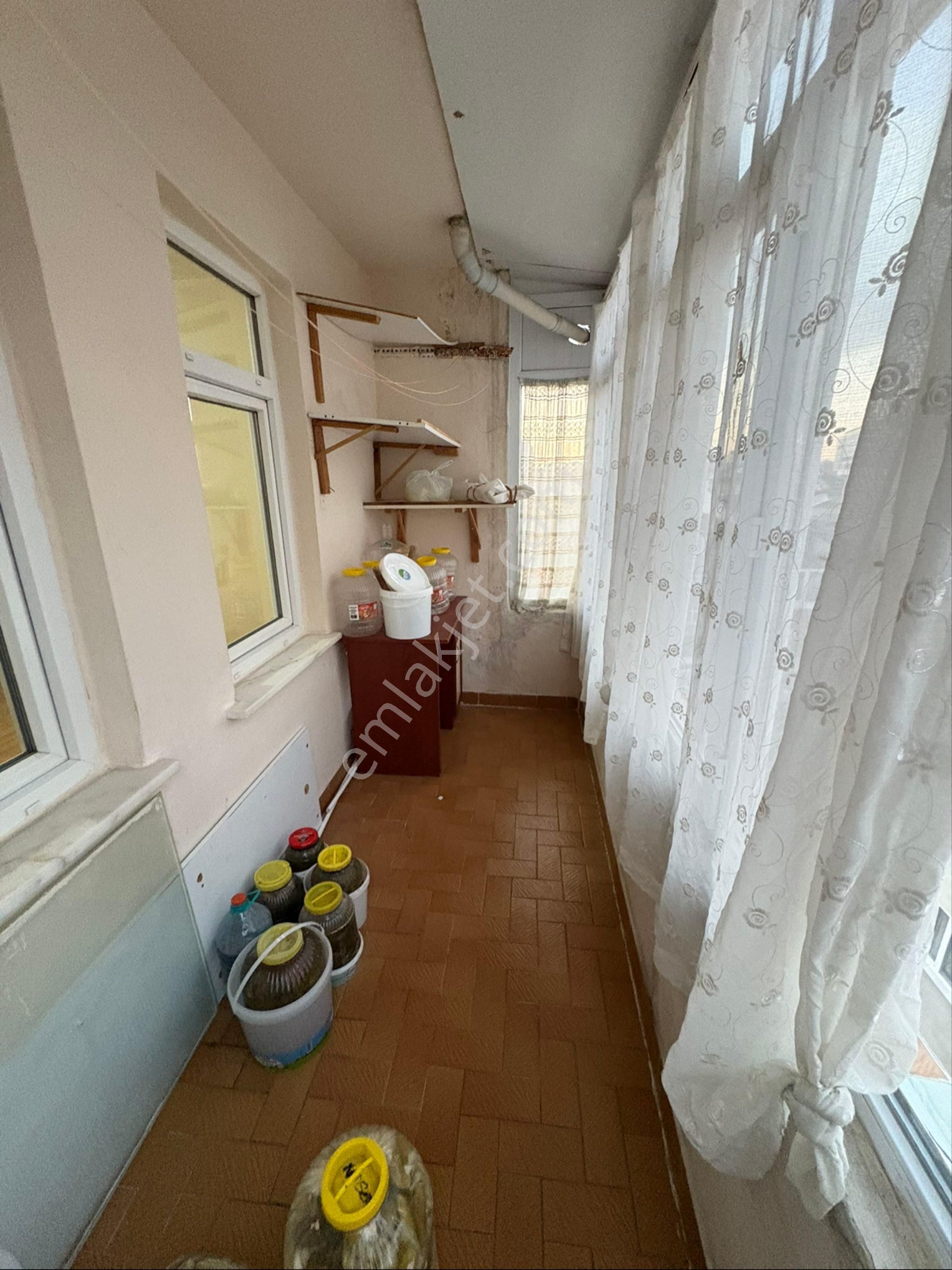 Kiralık 3+1 Daire - Görsel 8