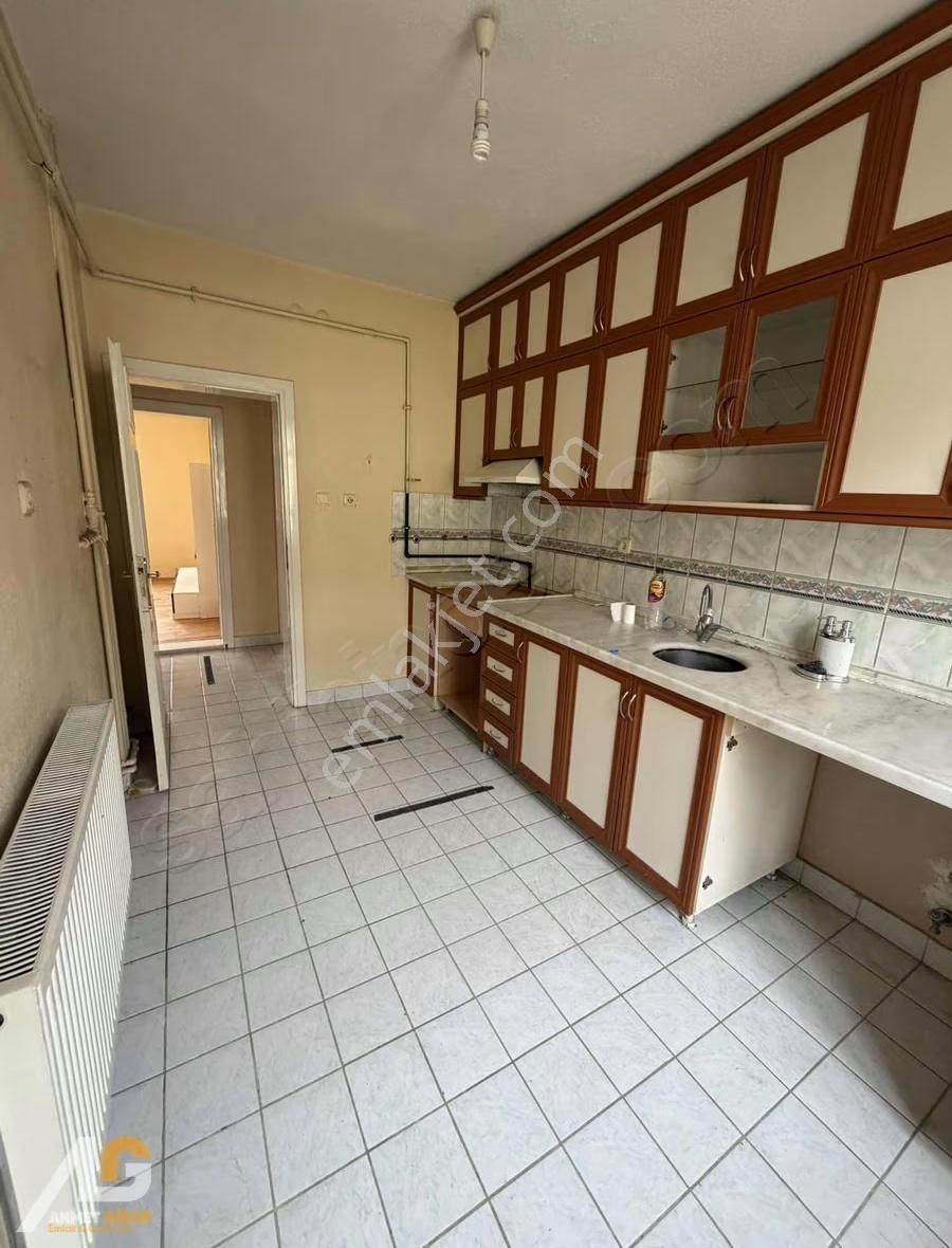 Bosna Hersekte Kiralık 3+1 Daire - Görsel 14