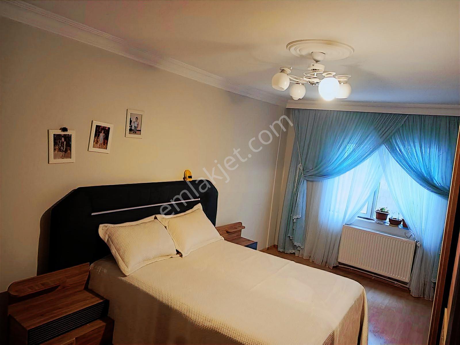 Nevzat Yanmaz Sitesinde 3+1 Lüks Daire - Görsel 10