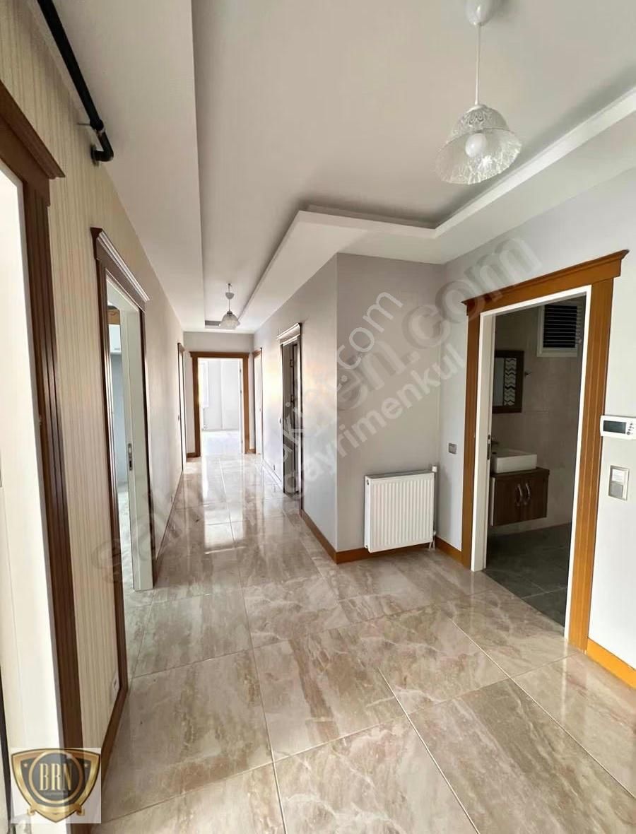 Brn Emlak'tan Korukent'de 4+1 Lüks Kiralık Daire - Görsel 10