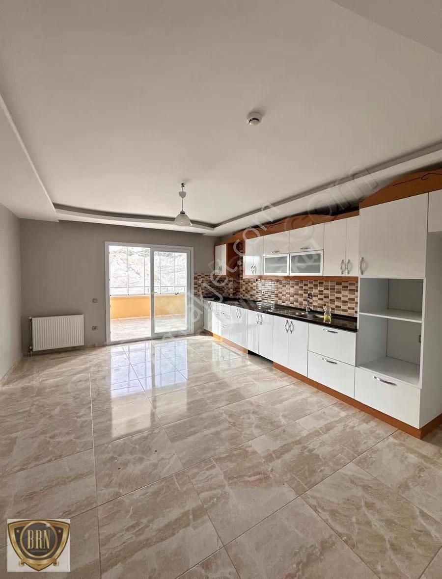 Brn Emlak'tan Korukent'de 4+1 Lüks Kiralık Daire - Görsel 12