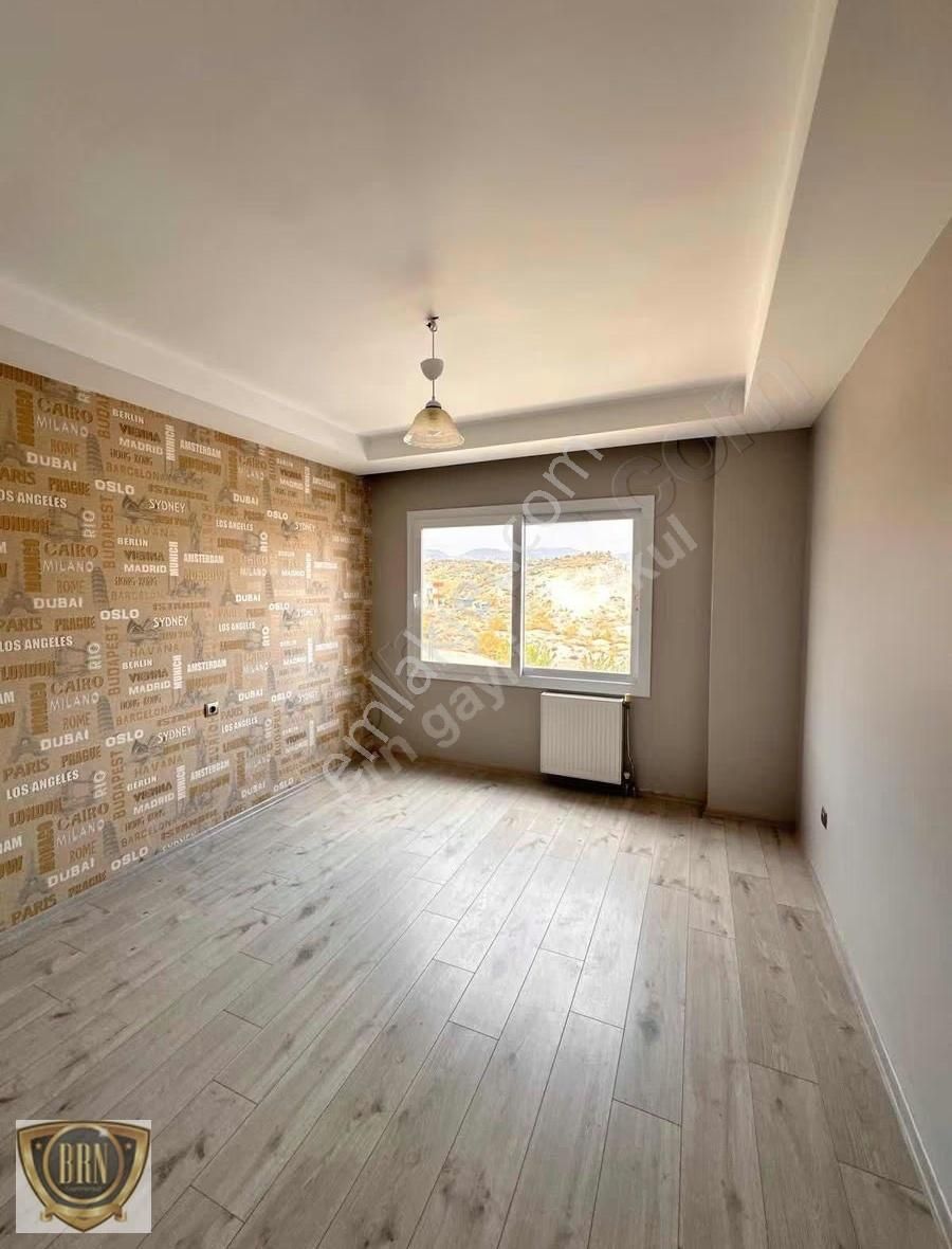 Brn Emlak'tan Korukent'de 4+1 Lüks Kiralık Daire - Görsel 26